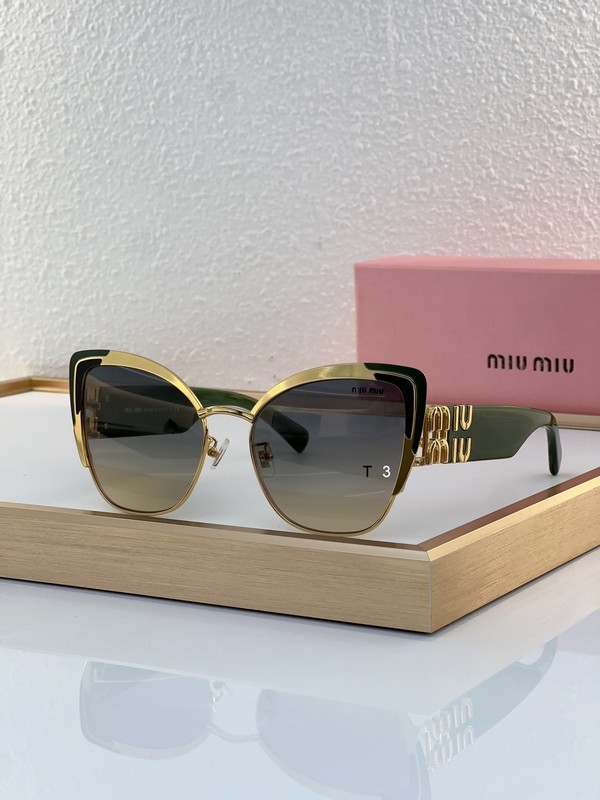 MiuMiu Sunglasses 80